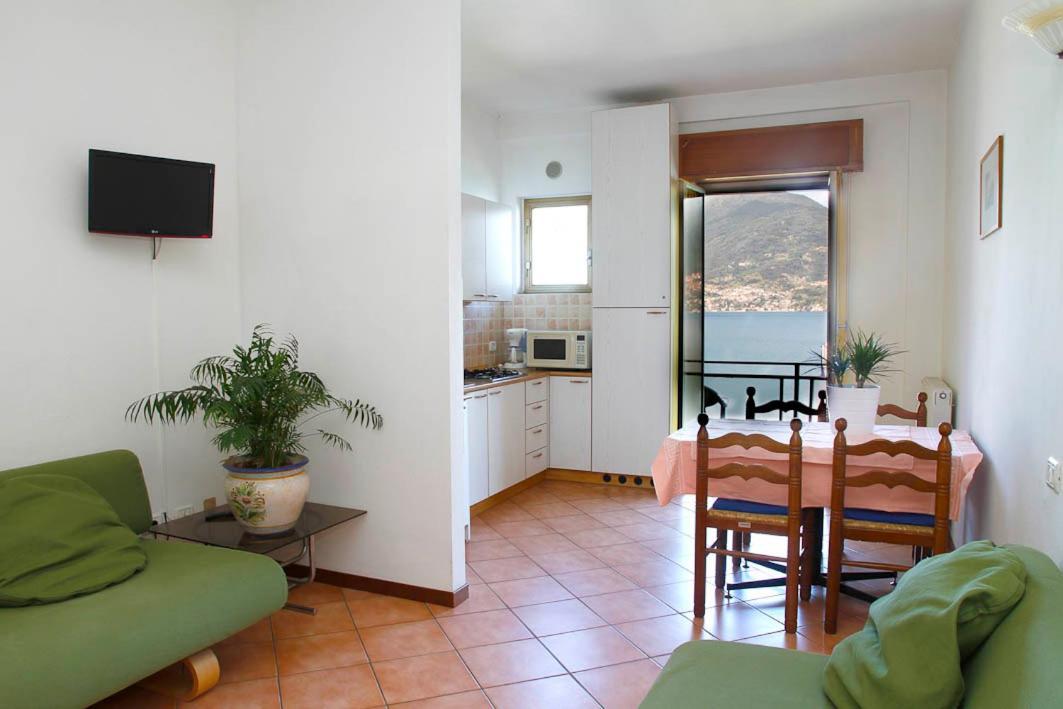 Miralago Casa เมนาจโจ ภายนอก รูปภาพ
