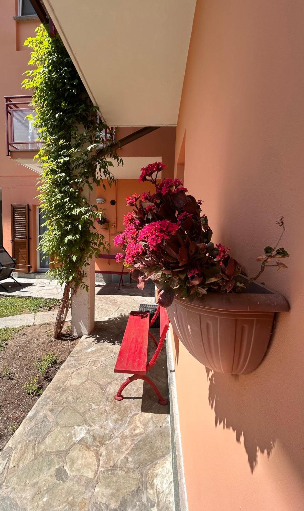 Miralago Casa เมนาจโจ ภายนอก รูปภาพ